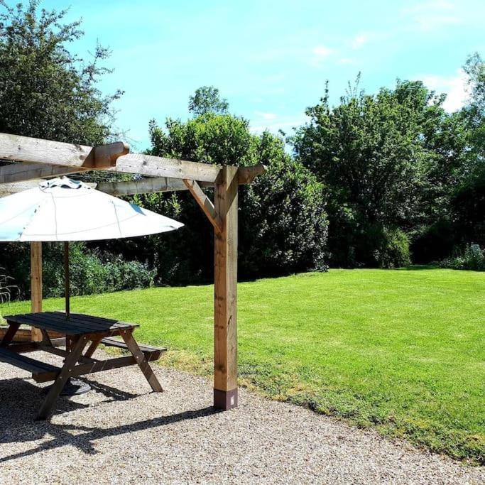 Host & Stay - Clara Cottage Bretforton Luaran gambar